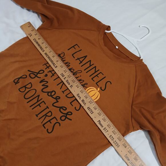 Pumpkin colored Large Long-Sleeve Fall-Themed Knit Shirt Raglan-sleeved - Picture 8 of 10